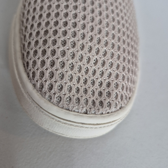 Olukai Women's Pehuea Slip-On Drop-In Heel Casual Breathable Sneaker - Size 10 - Picture 16 of 16